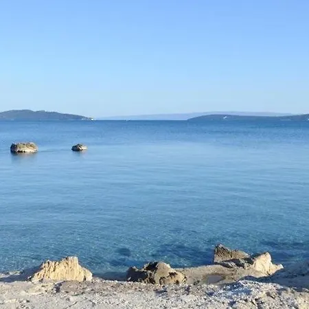 Mihaela Studio Apartmans 150M Near The Beach Kastela Exterior photo
