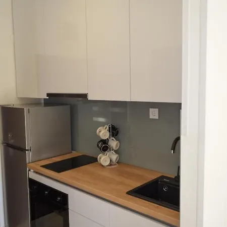 Mihaela Studio Apartmans 150M Near The Beach Kastela Exterior photo