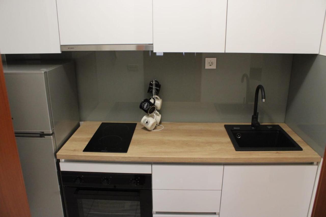 Mihaela Apartmans 150m Near The Kastela