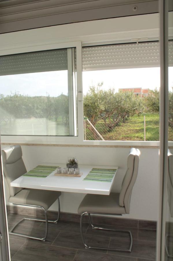 Mihaela Apartmans 150m Near The Apartment